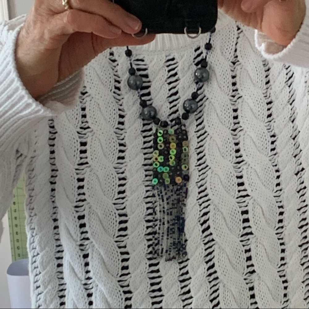 Black & gray-tone necklace. Beads & sequins. Ttype clasp Blue/purple/clear beads
